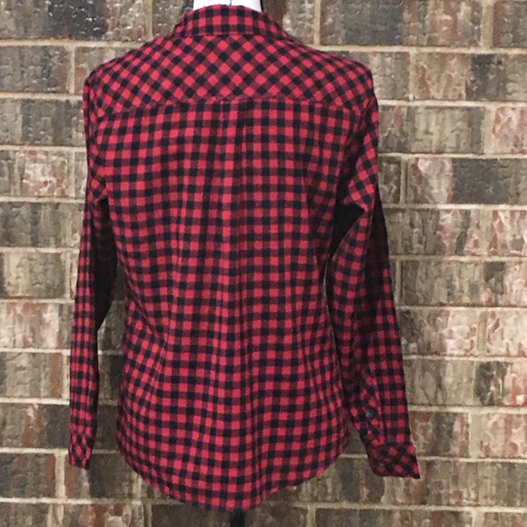 EUC CROFT & BARROW Red Plaid Flannel Button Down - Picture 7 of 11